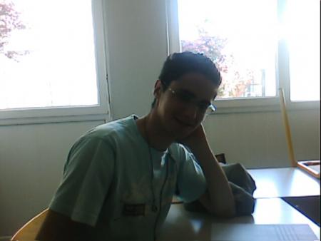 thomas c un bon ga iil habite dans le 42